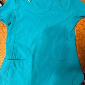 Women's Turquoise Short Sleeve Top